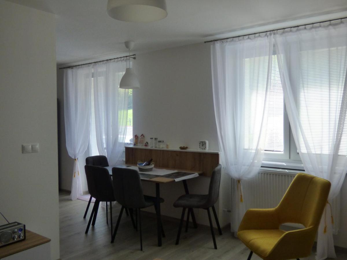 Apartman Dolinky Vyhne Bagian luar foto