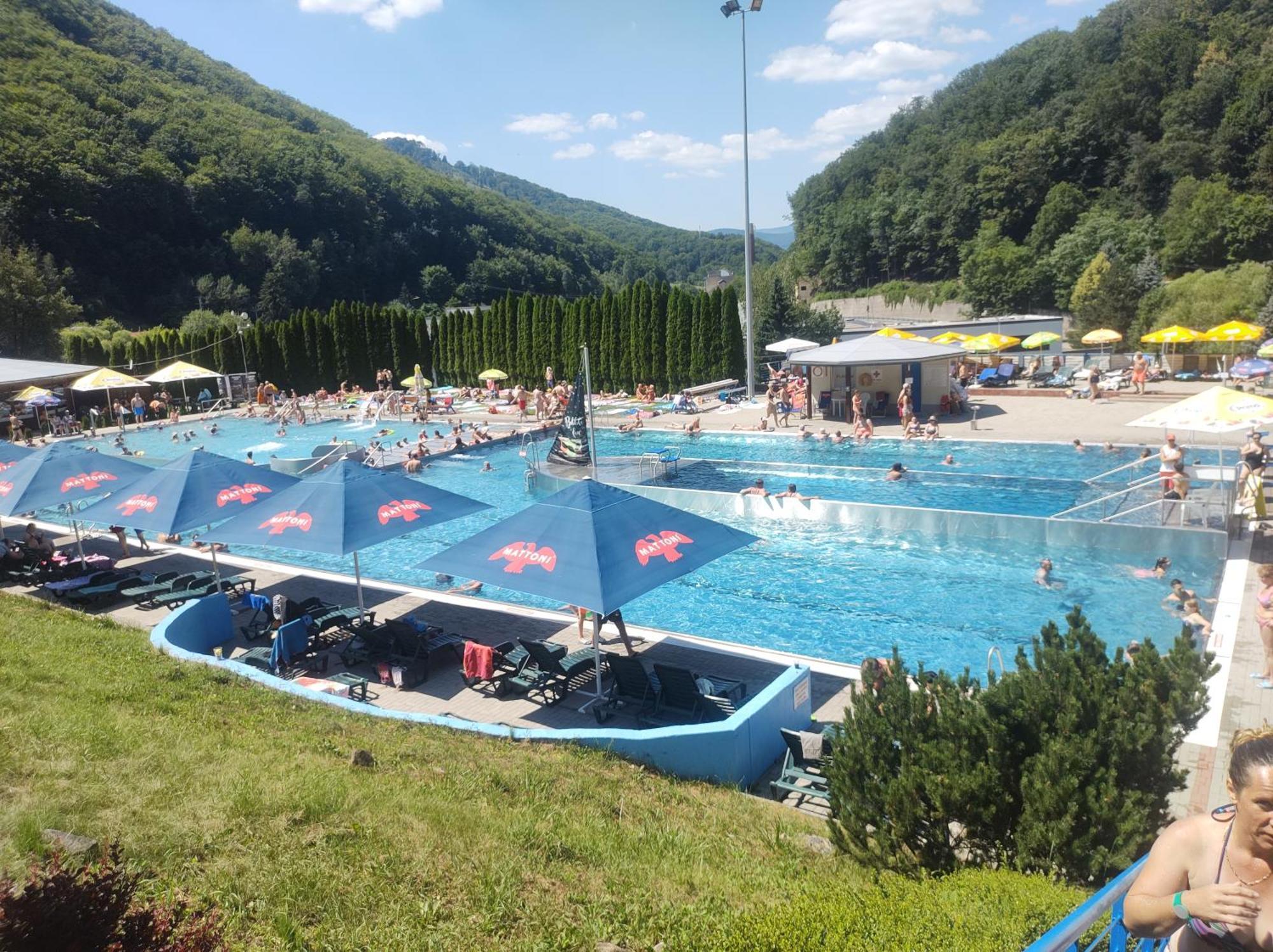 Apartman Dolinky Vyhne Bagian luar foto